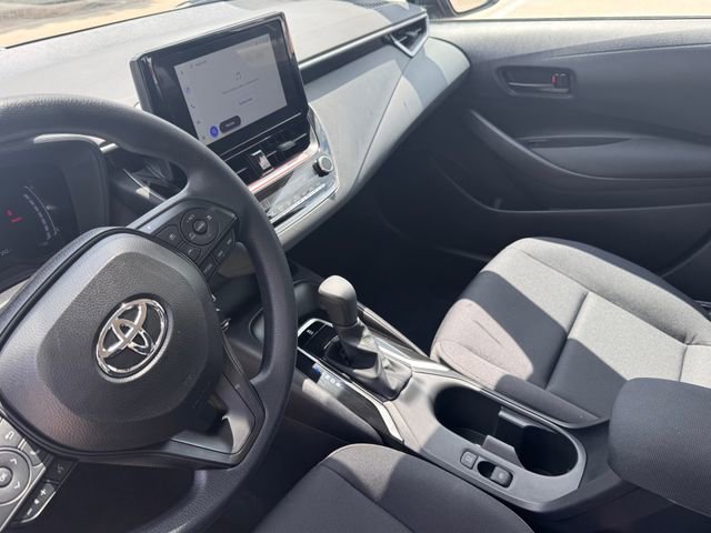 Used 2026 Toyota Corolla LE FWD image 9