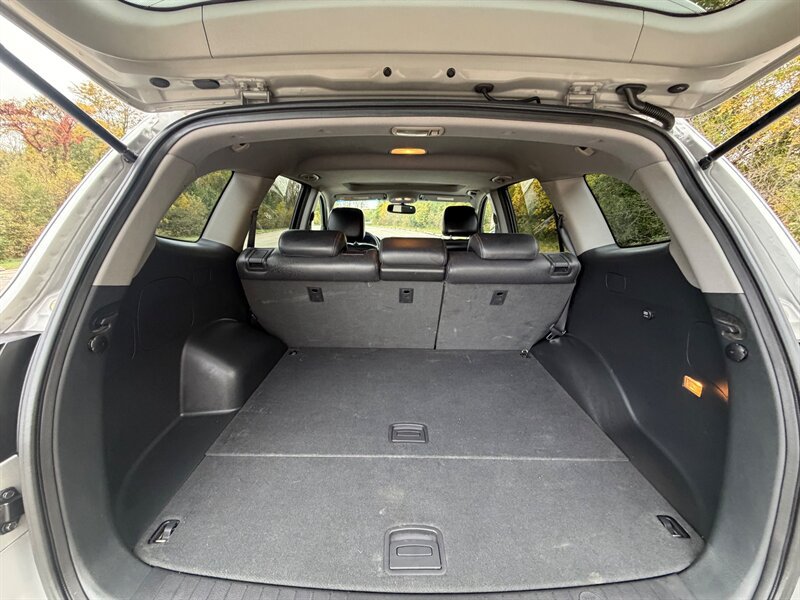 Used 2007 Hyundai Santa Fe SE FWD image 9