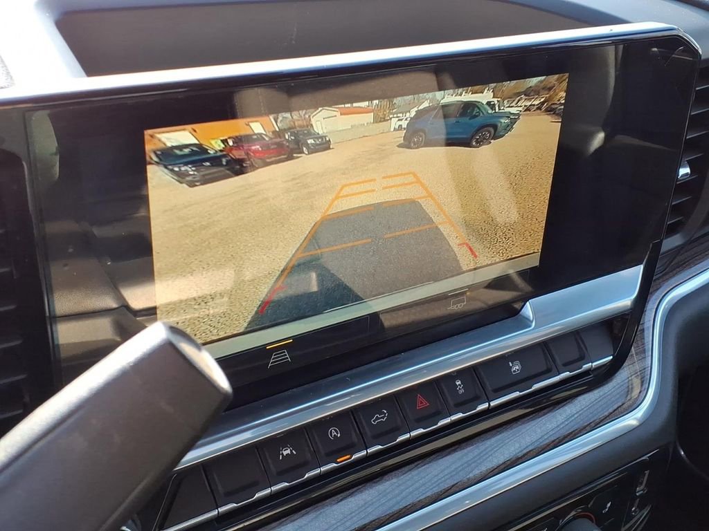 Used 2022 Chevrolet Silverado 1500 LT image 24