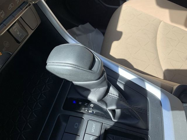 Used 2019 Toyota RAV4 XLE w/ Convenience Package image 25
