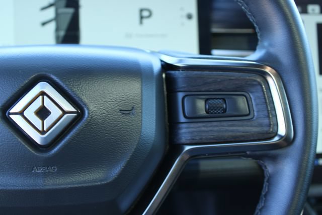 Used 2024 Rivian R1S Adventure AWD/4WD image 24