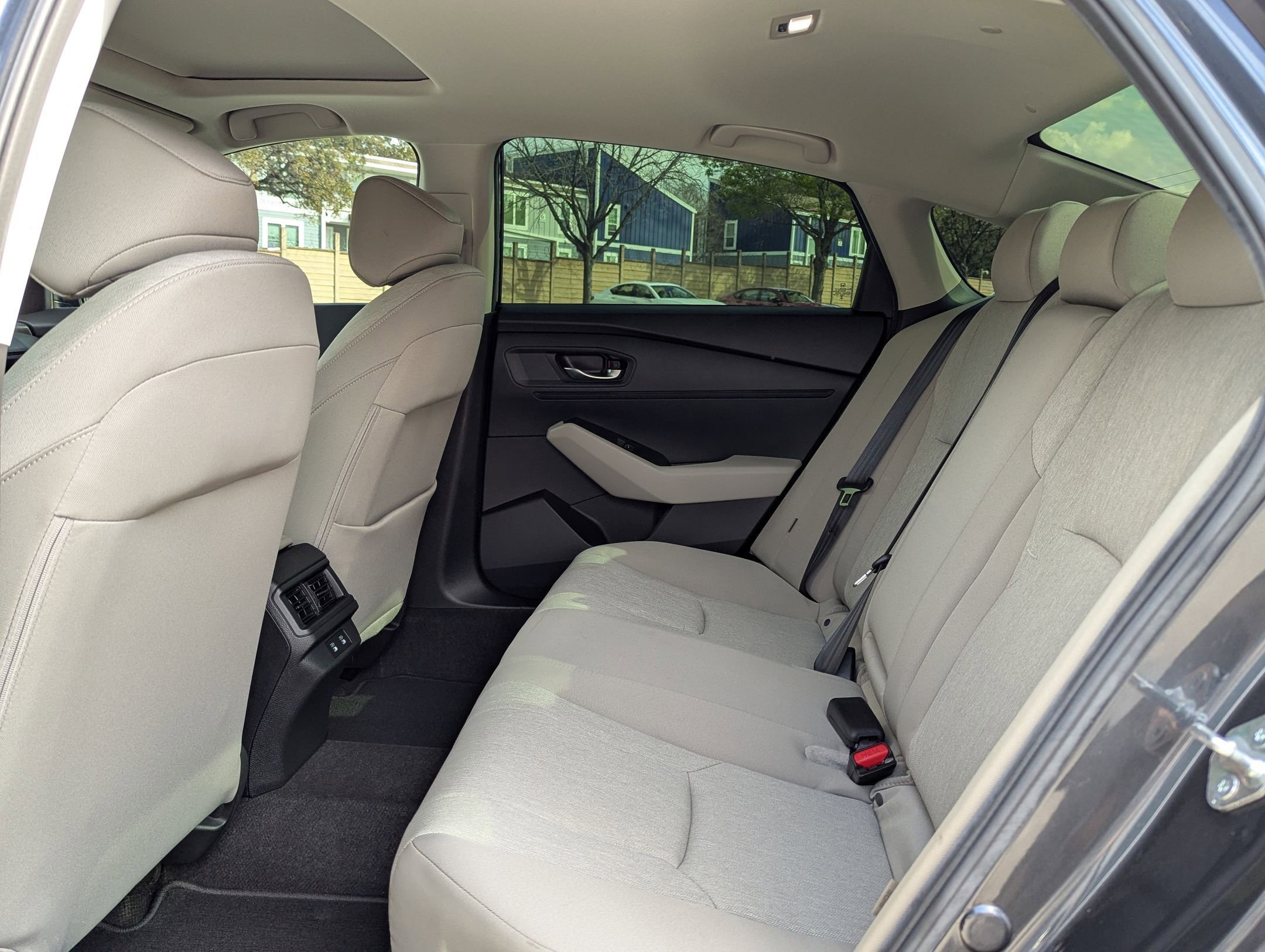 Used 2025 Honda Accord SE image 15