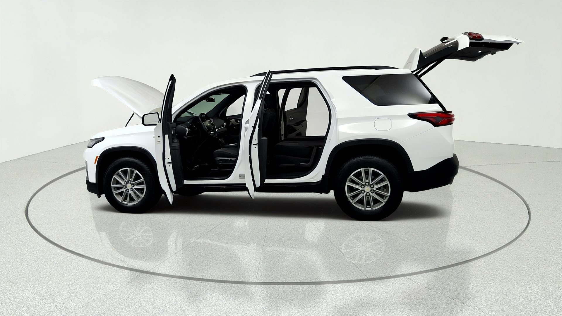 Certified 2023 Chevrolet Traverse LT FWD image 10