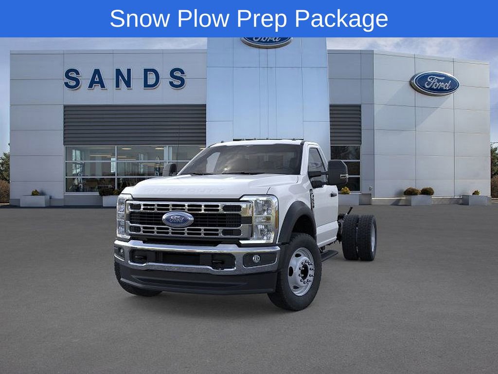 New 2025 Ford F550 4x4 Regular Cab Super Duty w/ XL Chrome Package image 2