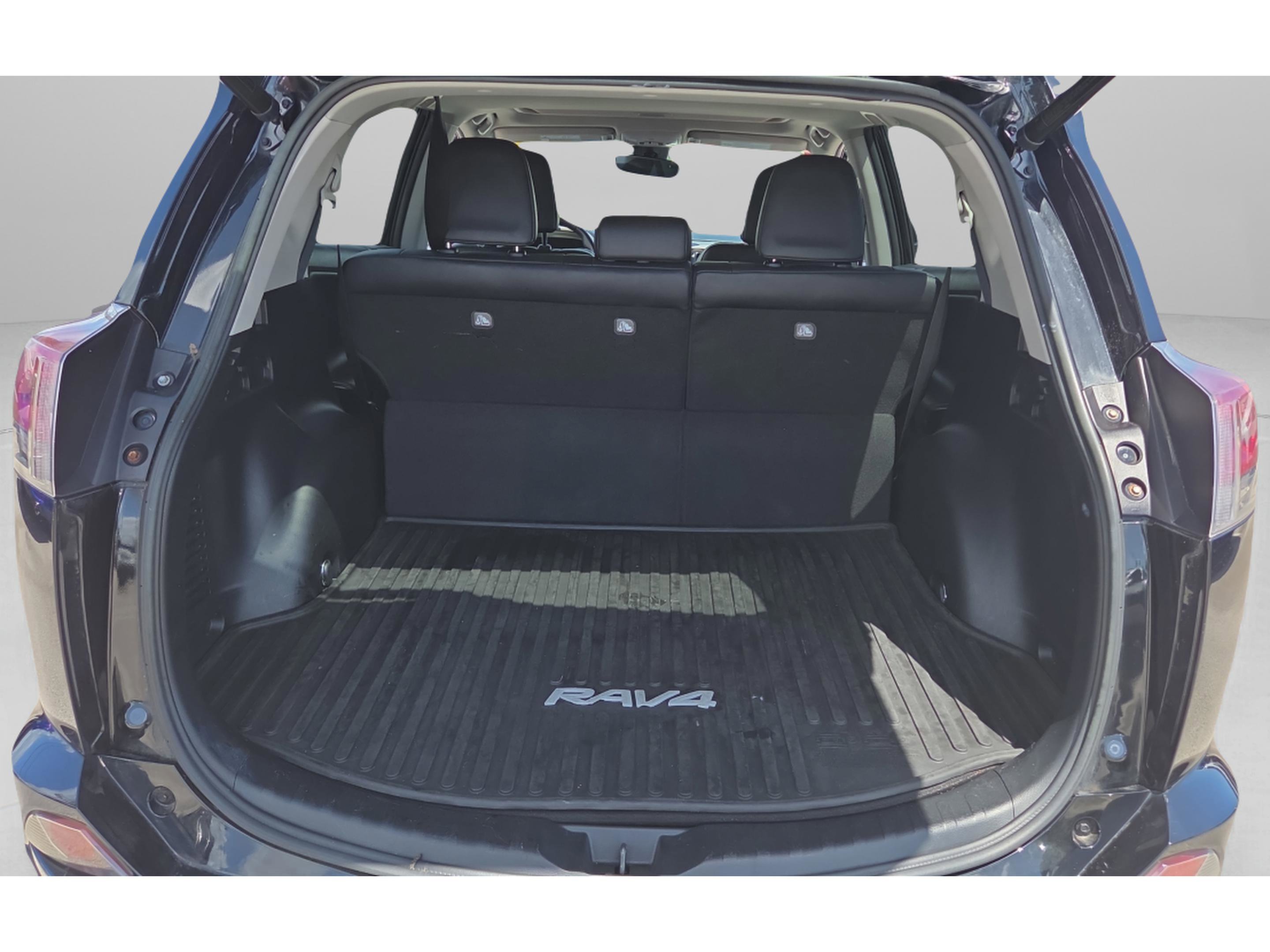 Used 2016 Toyota RAV4 Limited FWD image 15