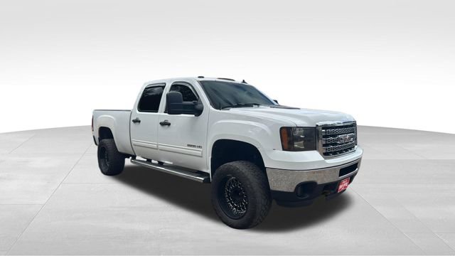 Used 2014 GMC Sierra 2500 SLE w/ SLE Preferred Package AWD/4WD image 1