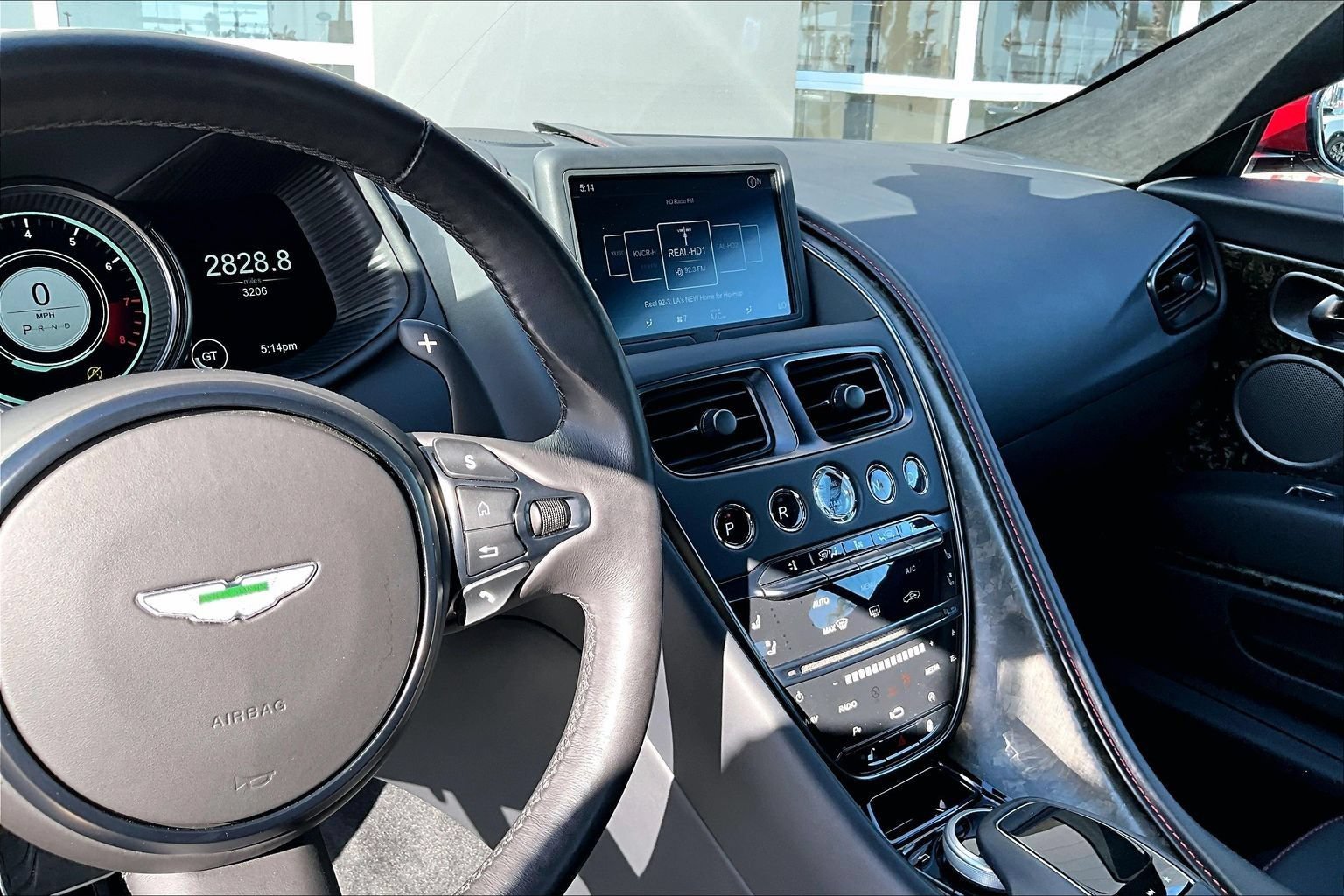 Used 2023 Aston Martin DB11 Coupe RWD image 5