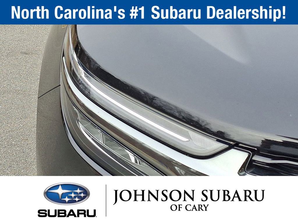 Used 2023 Chevrolet Equinox RS w/ RS Leather Package image 30