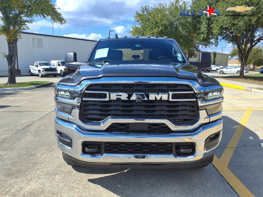 Used 2026 RAM 2500 Tradesman w/ Chrome Appearance Group AWD/4WD image 2