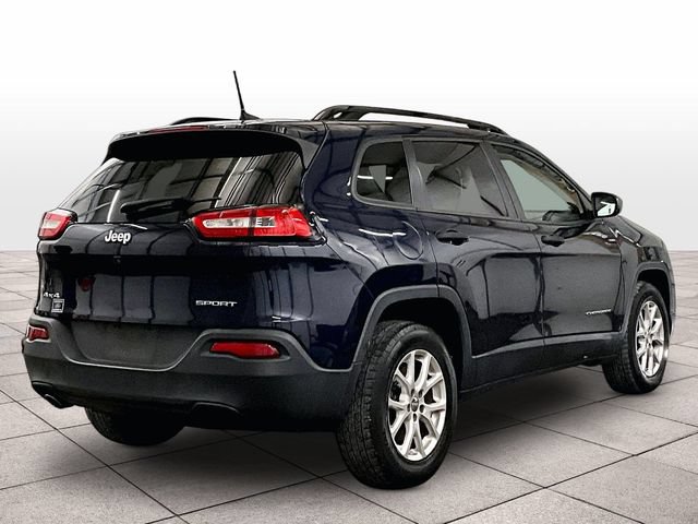 Used 2016 Jeep Cherokee Sport AWD/4WD image 11