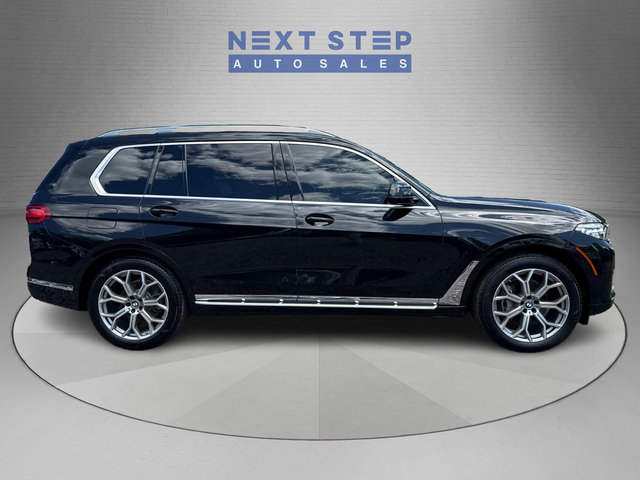 Used 2020 BMW X7 xDrive40i w/ Cold Weather Package AWD/4WD image 48