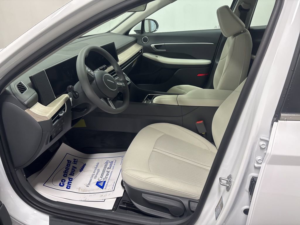 New 2026 Hyundai Sonata Blue image 10