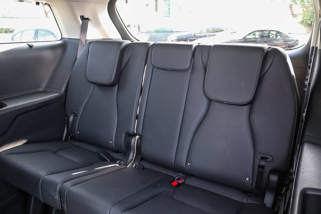 Used 2026 Kia Carnival SX Prestige FWD image 19