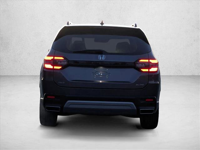 Used 2025 Honda Pilot Elite image 7