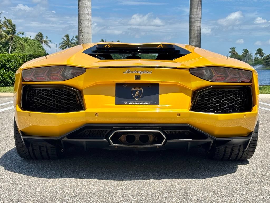 Used 2013 Lamborghini Aventador LP 700-4 AWD/4WD image 8