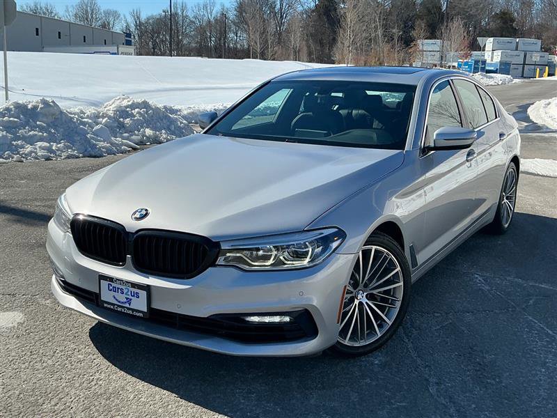 Used 2017 BMW 540i xDrive image 2