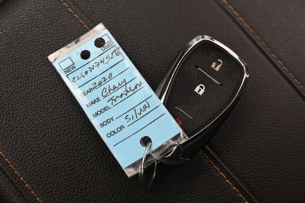 Used 2020 Chevrolet Traverse LS FWD image 26