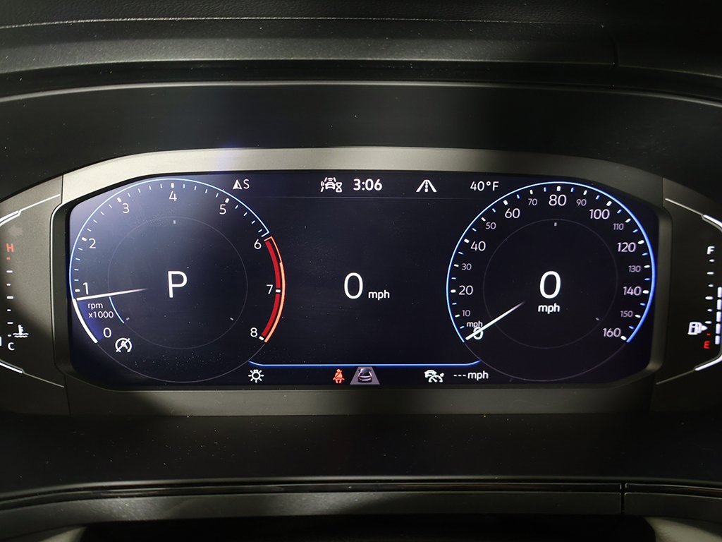 Used 2022 Volkswagen Taos SEL image 43