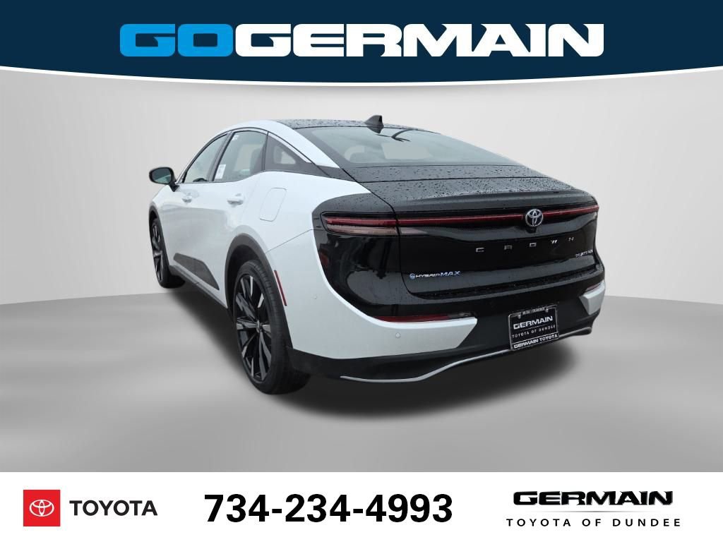 New 2026 Toyota Crown Platinum image 10