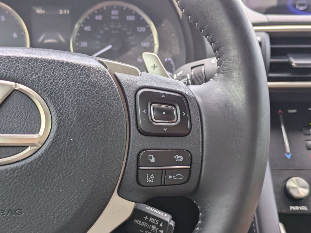Used 2018 Lexus IS 300 AWD w/ Comfort Package image 22