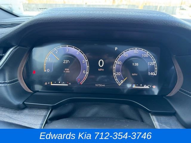 Used 2024 Jeep Grand Cherokee Limited w/ Luxury Tech Group II image 29