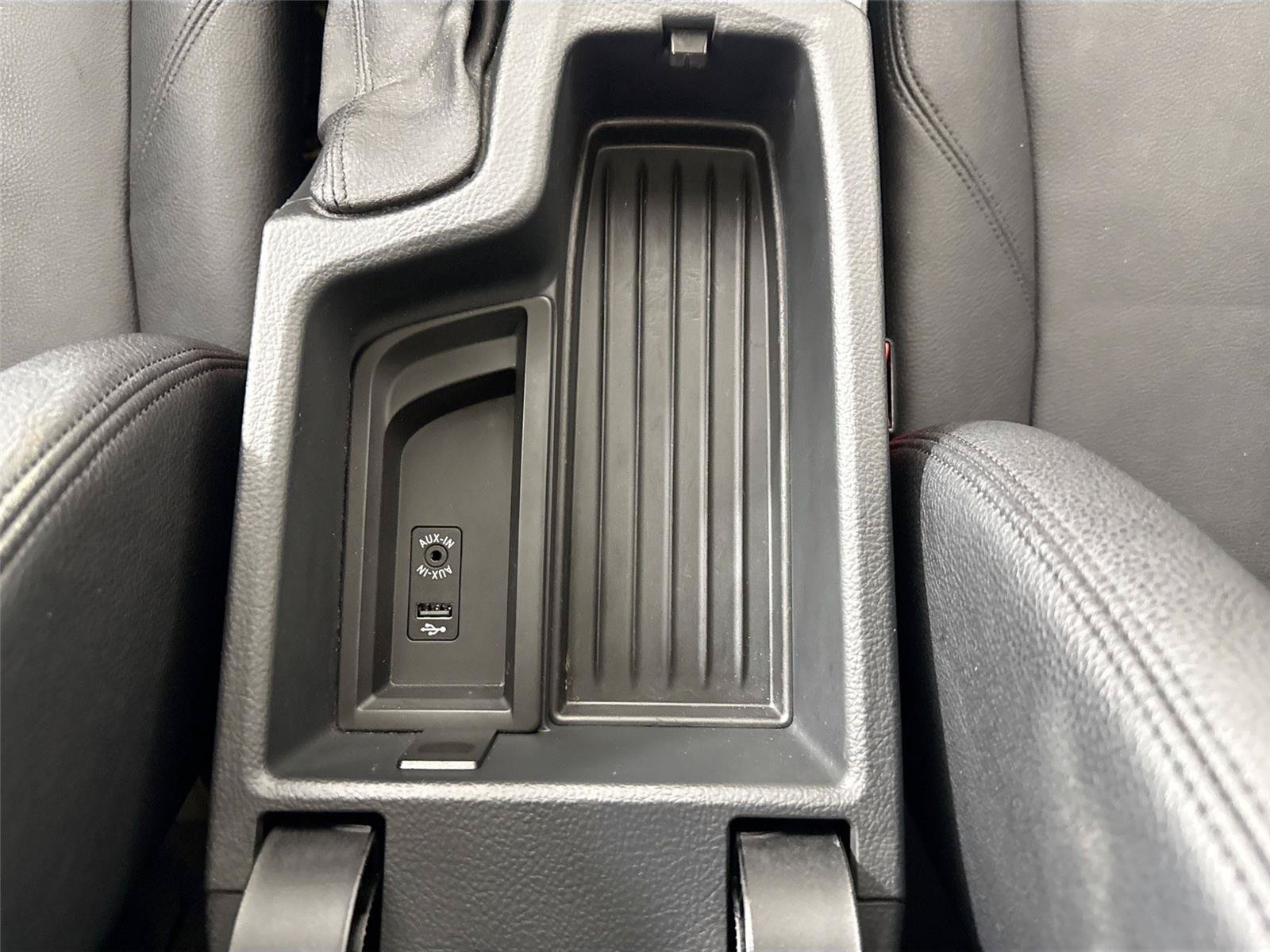Used 2015 BMW 320i xDrive Sedan AWD/4WD image 31