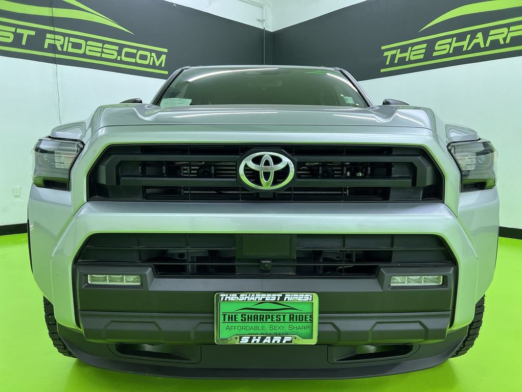 Used 2026 Toyota 4Runner SR5 AWD/4WD image 3
