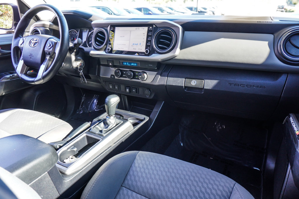 Used 2022 Toyota Tacoma SR5 w/ Technology Package RWD image 10