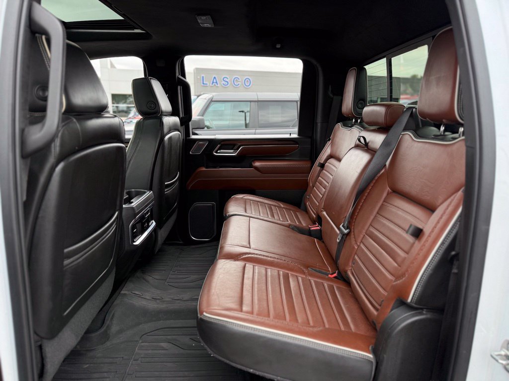 Used 2024 GMC Sierra 3500 Denali Ultimate w/ LPO, GMC Protection Package AWD/4WD image 15