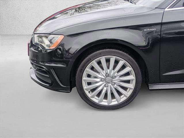 Used 2016 Audi A3 e-tron Prestige w/ Prestige Package image 29