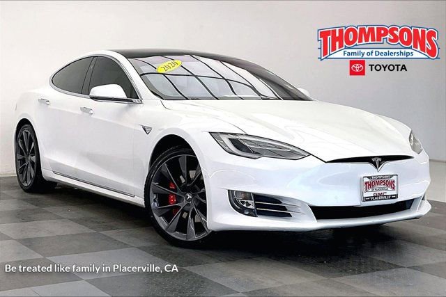 Used 2020 Tesla Model S Performance image 1