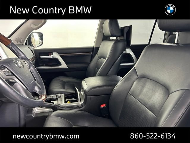 Used 2016 Toyota Land Cruiser AWD/4WD image 24