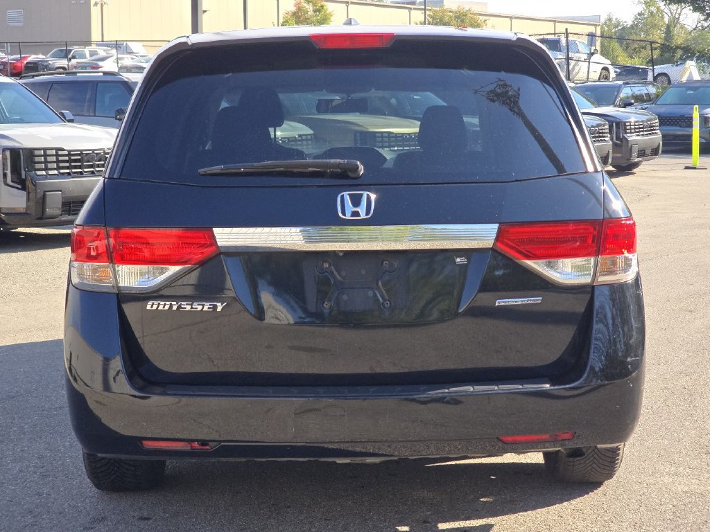 Used 2016 Honda Odyssey SE image 10