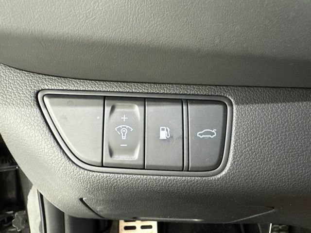 Used 2023 Genesis G70 2.0T w/ Sport Prestige Package AWD/4WD image 12