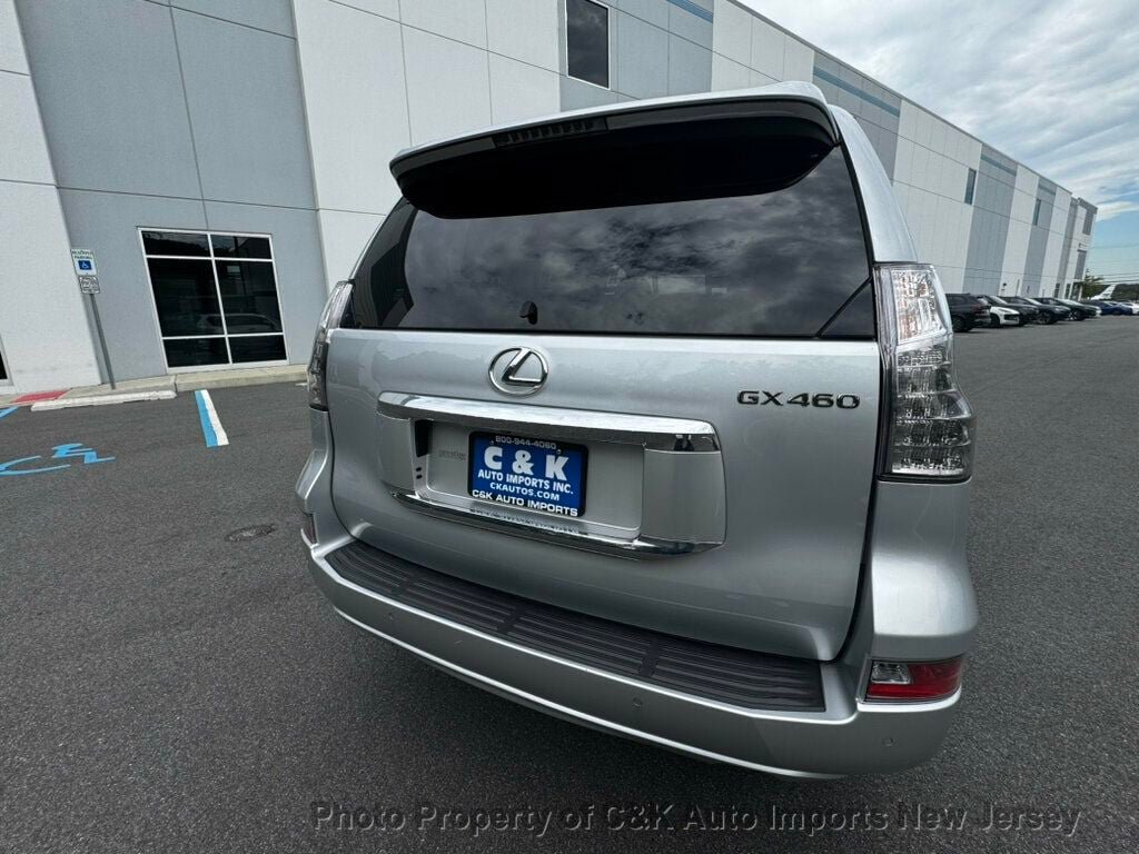 Used 2019 Lexus GX 460 Premium AWD/4WD image 4