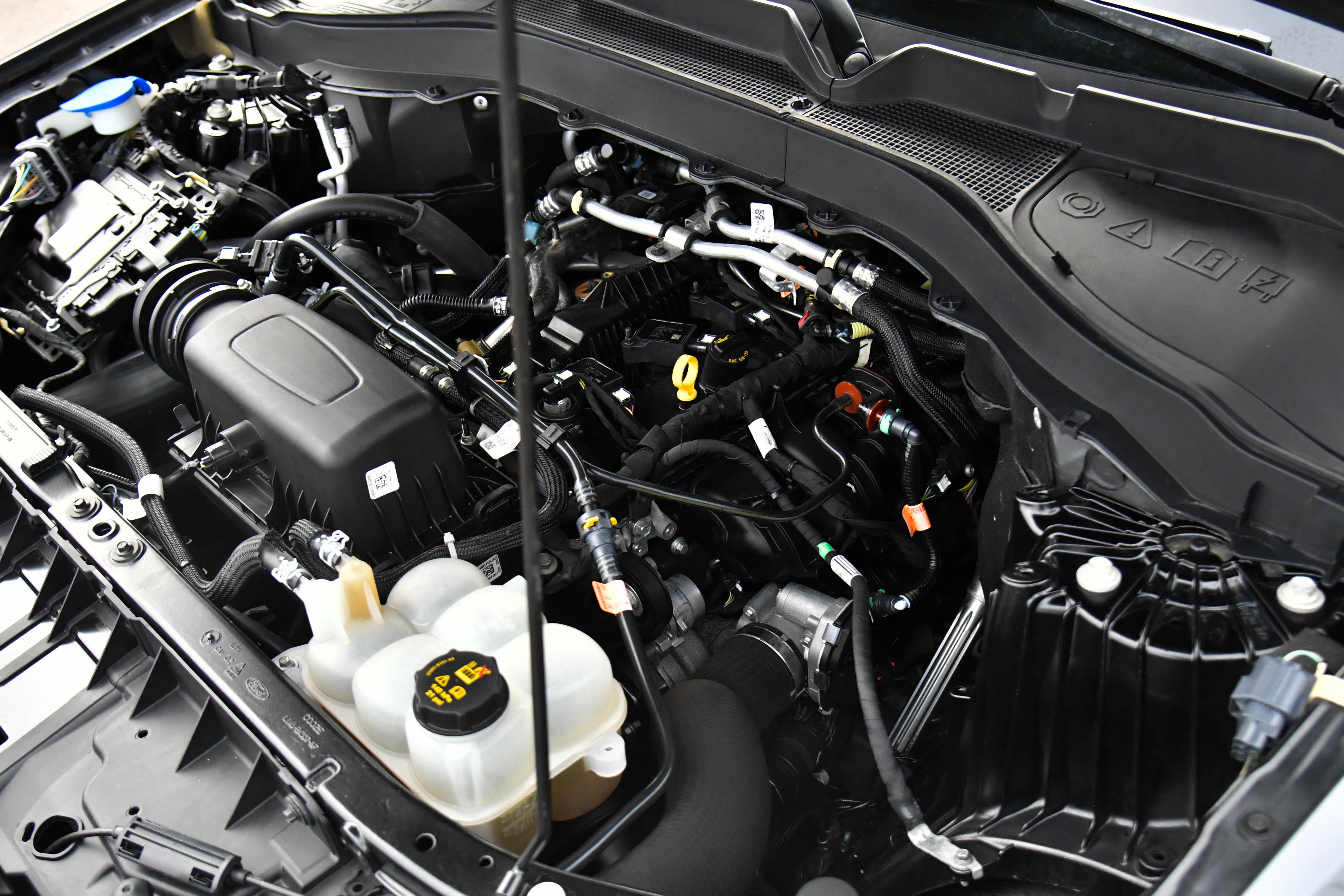 Used 2022 Ford Explorer XLT w/ Equipment Group 202A image 47