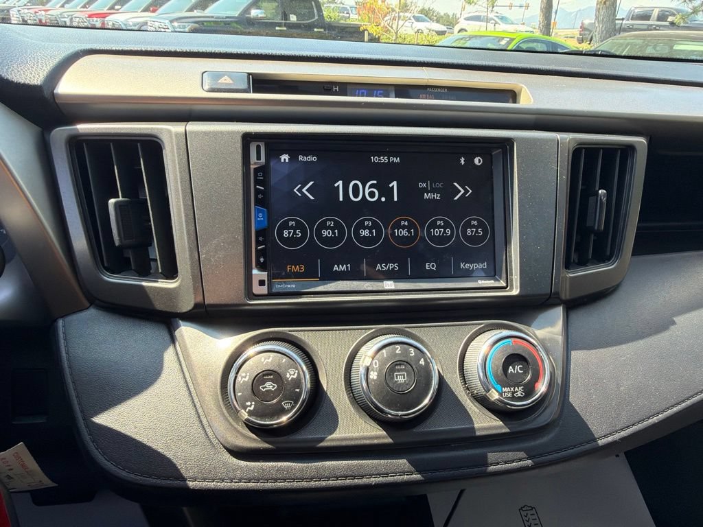 Used 2014 Toyota RAV4 LE FWD image 29
