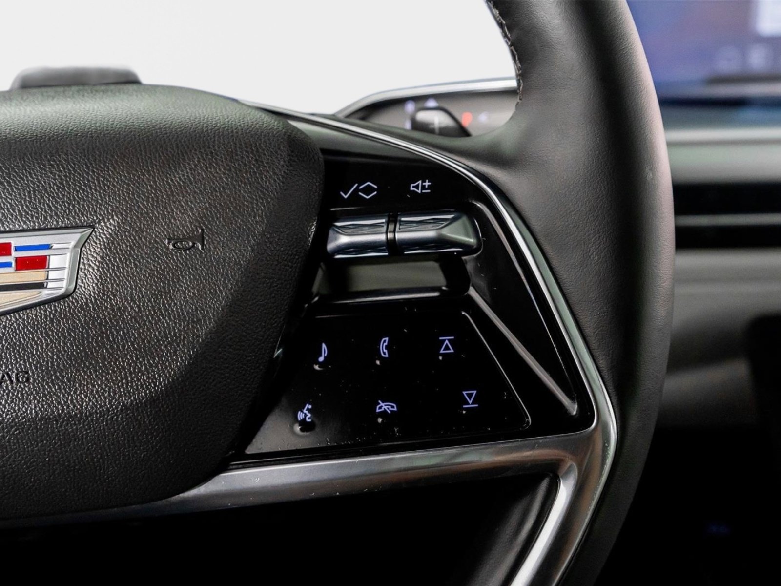 Used 2026 Cadillac Escalade Sport w/ LPO, Floor Liner Package image 59