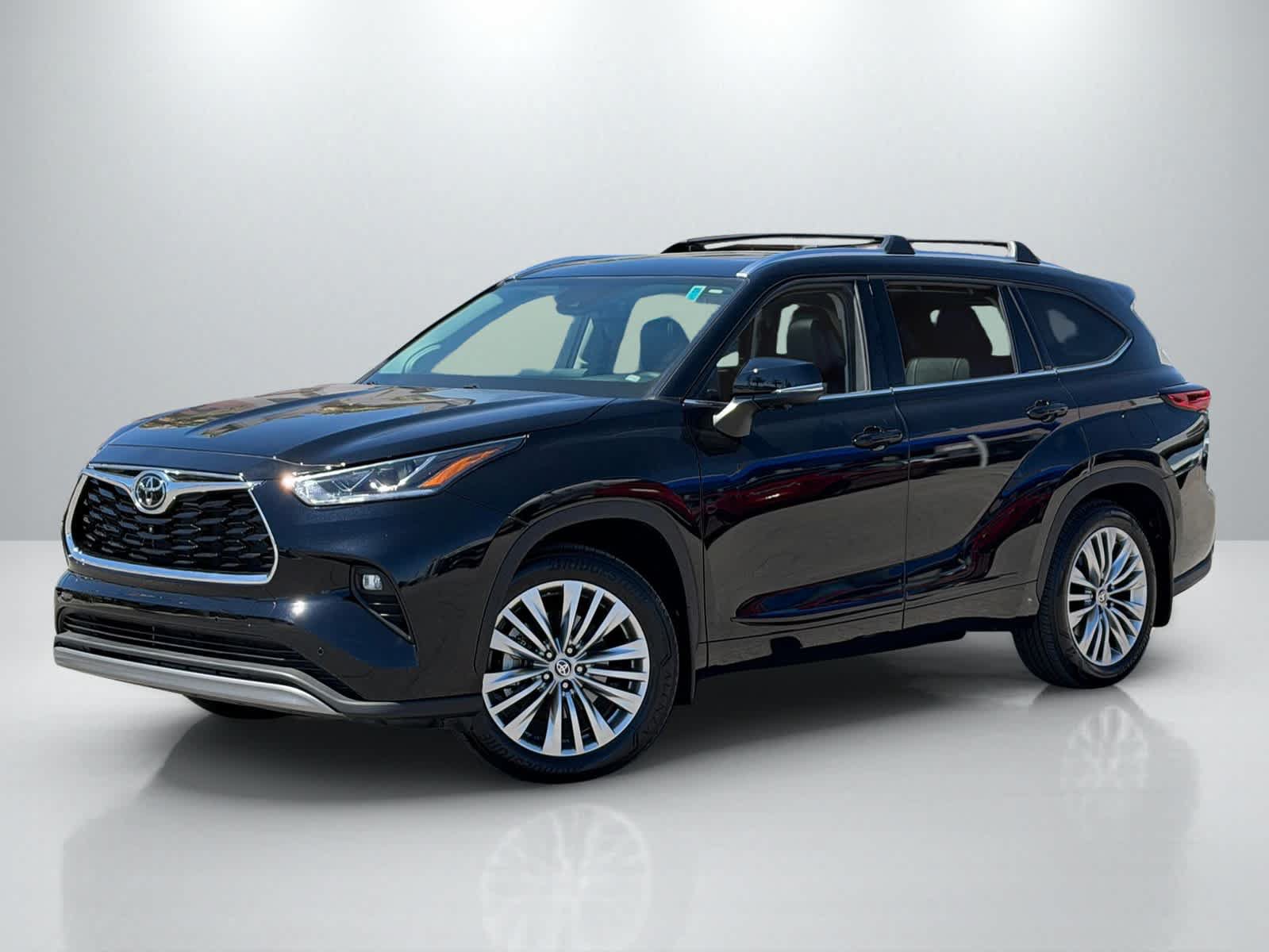 Used 2025 Toyota Highlander Platinum