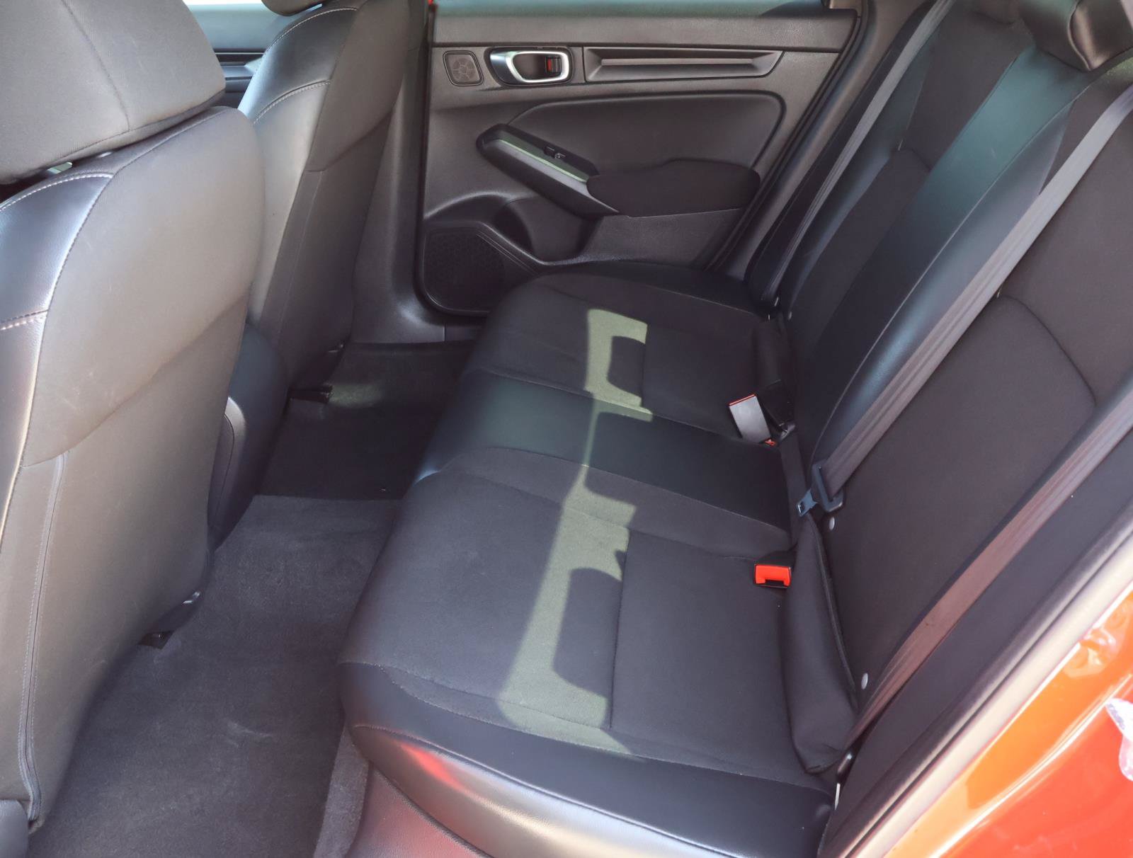 Used 2023 Honda Civic Sport image 19