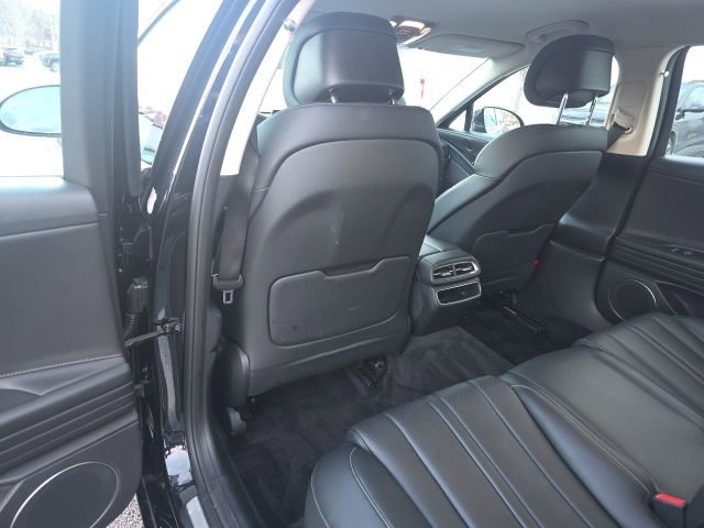 Used 2023 Genesis G80 2.5T image 18