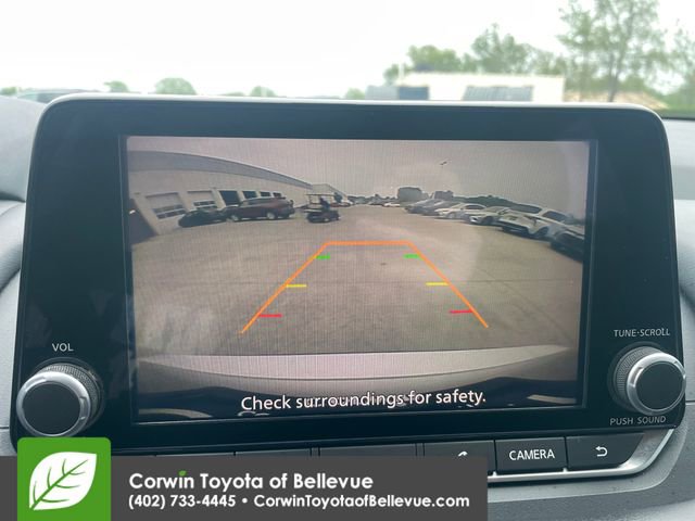 Used 2024 Nissan Rogue SV AWD/4WD image 20