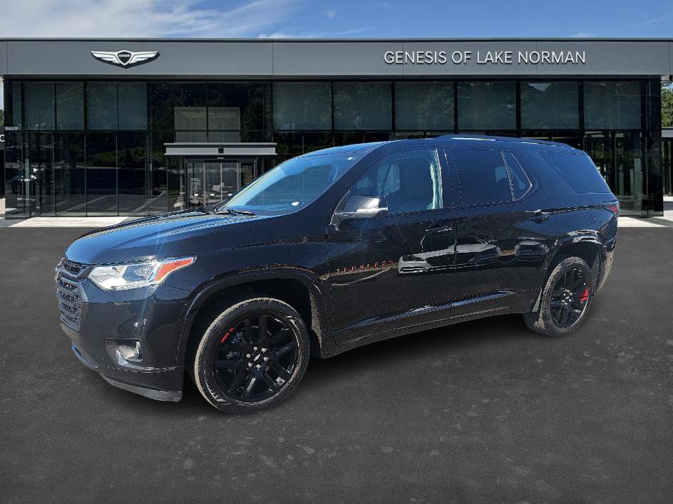 Used 2021 Chevrolet Traverse Premier w/ Redline Edition image 1