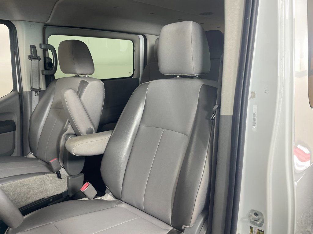 Used 2019 Nissan NV 3500 S RWD image 23