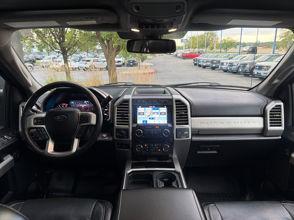 Used 2017 Ford F250 Lariat w/ Lariat Ultimate Package AWD/4WD image 44