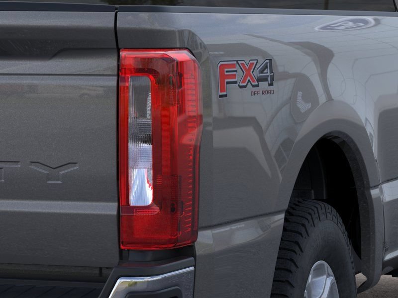 New 2026 Ford F350 XLT w/ FX4 Off-Road Package AWD/4WD image 21