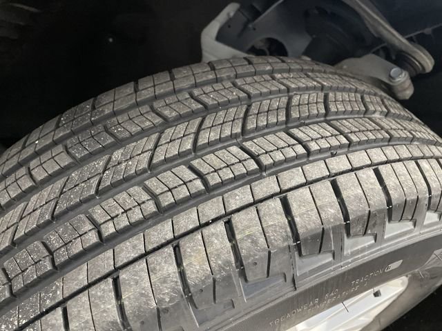 Used 2023 Jeep Grand Cherokee L Limited image 39