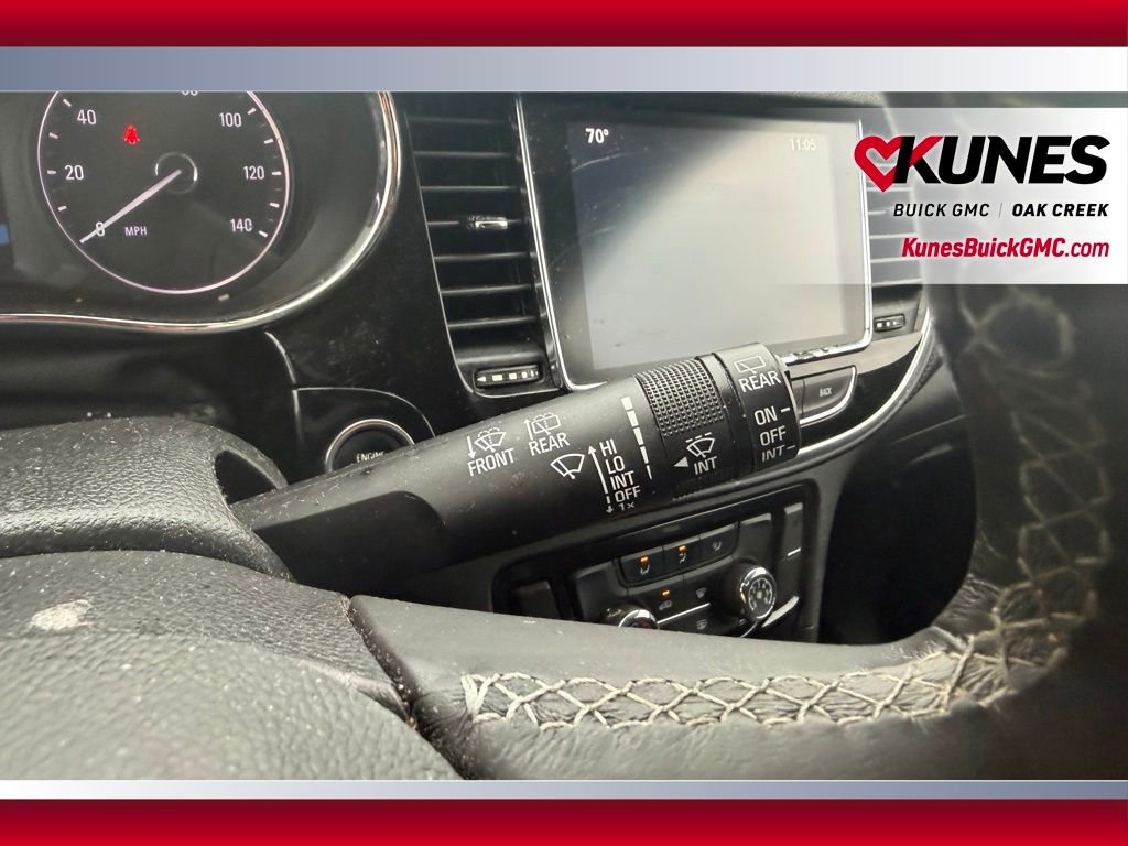 Used 2020 Buick Encore Preferred FWD image 11
