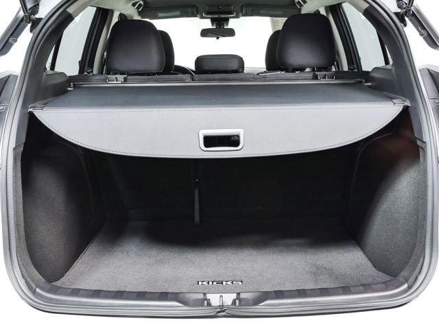 Used 2024 Nissan Kicks SV FWD image 6