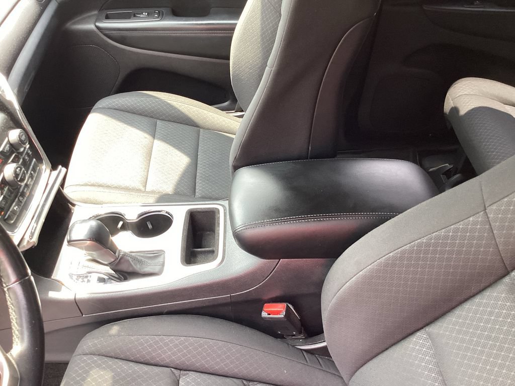 Used 2018 Jeep Grand Cherokee Laredo AWD/4WD image 17